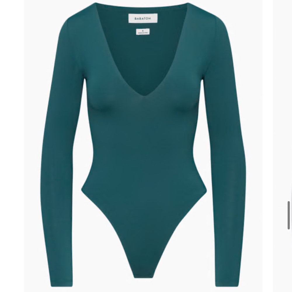 Contour v neck bodysuit
